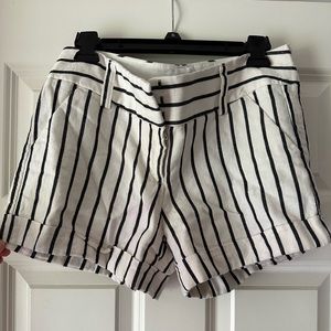 Express women’s short size 4.